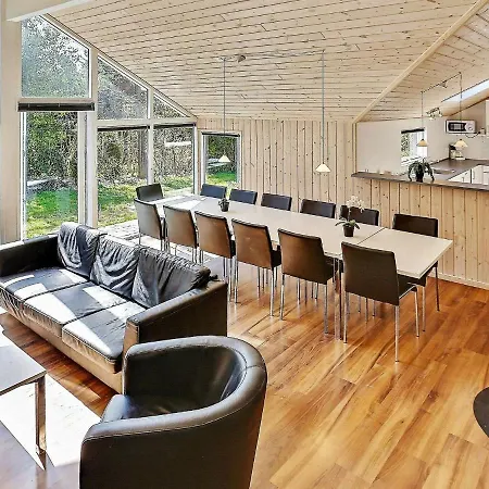 14 Person In Hornb K Casa de Férias